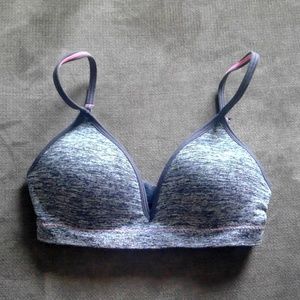 gray heathered bra